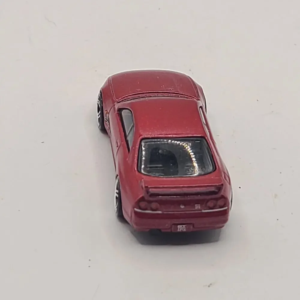Hot Wheels Nissan Skyline GT-R R33 1:64 DIECAST Red Custom